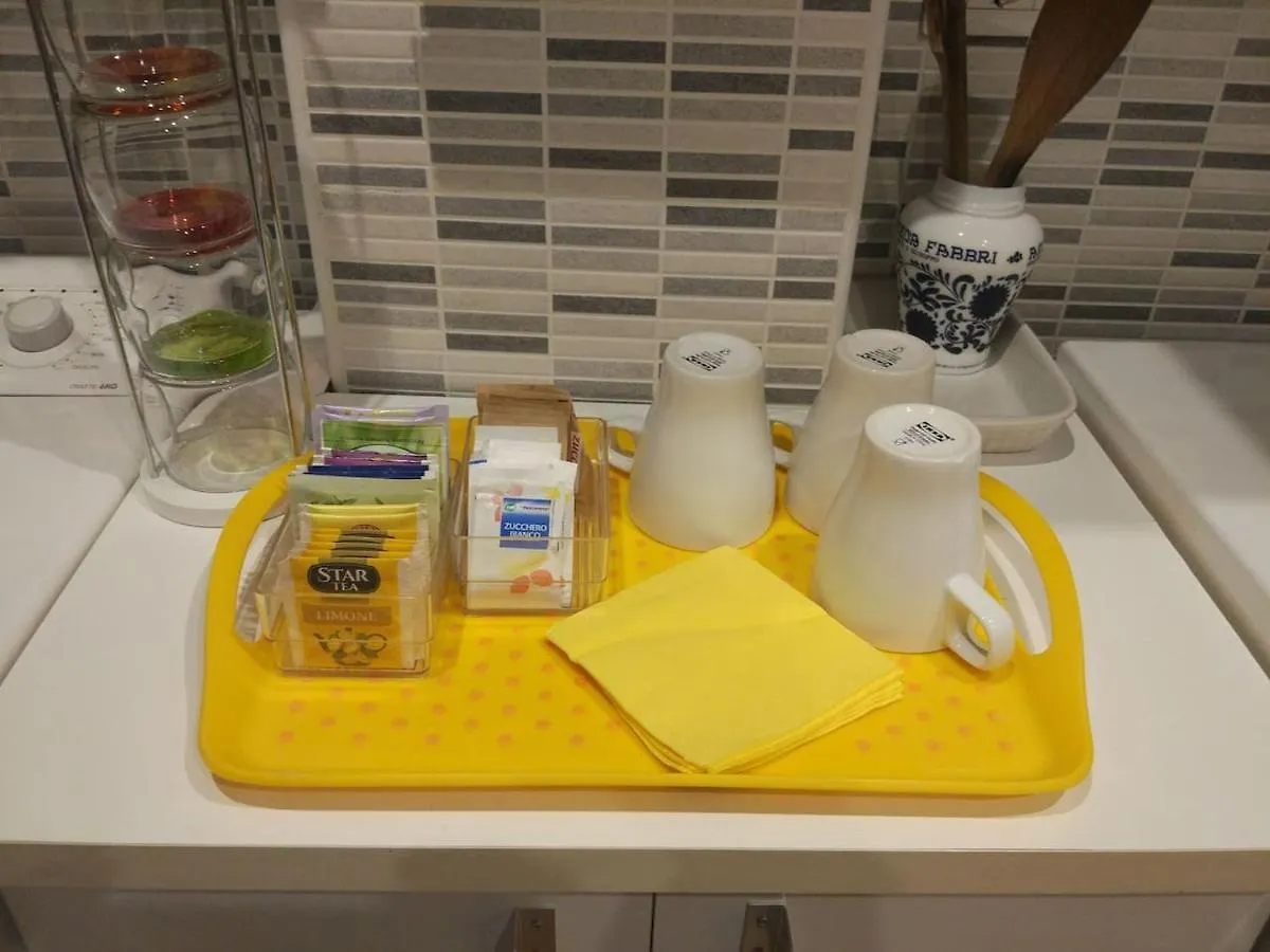 Intero Bilocale Da Antonio - Free Wi-Fi Apartment Bologna 0*,